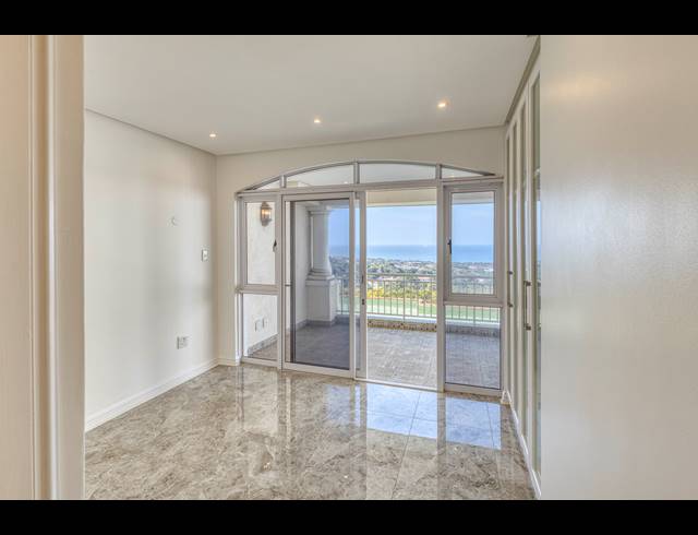 3 BEDROOM SIMPLEX FOR SALE IN LA LUCIA